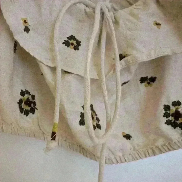 Zara  embroidered floral sunflower cotton crop top - Picture 5 of 8